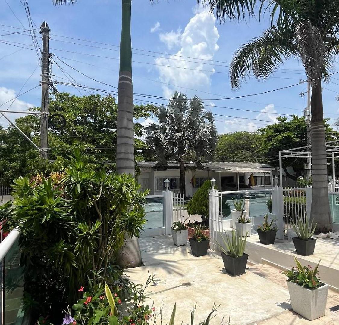 Hotel Airport Crespo Cartagena