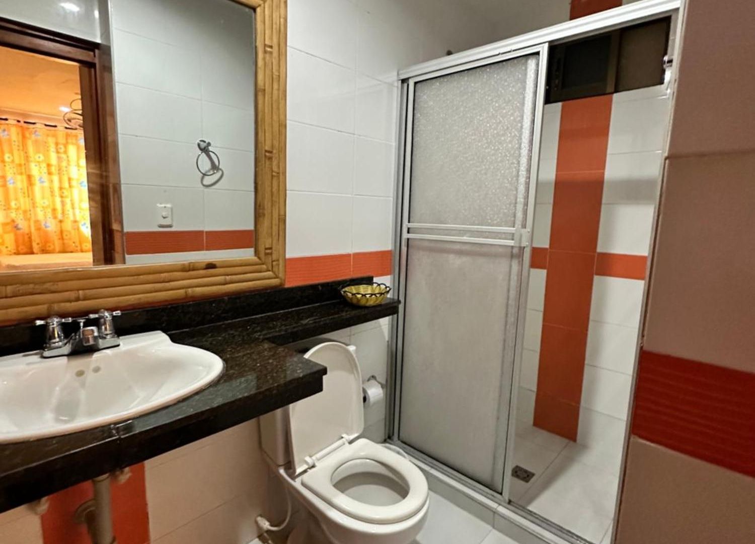 Hotel Airport Crespo *