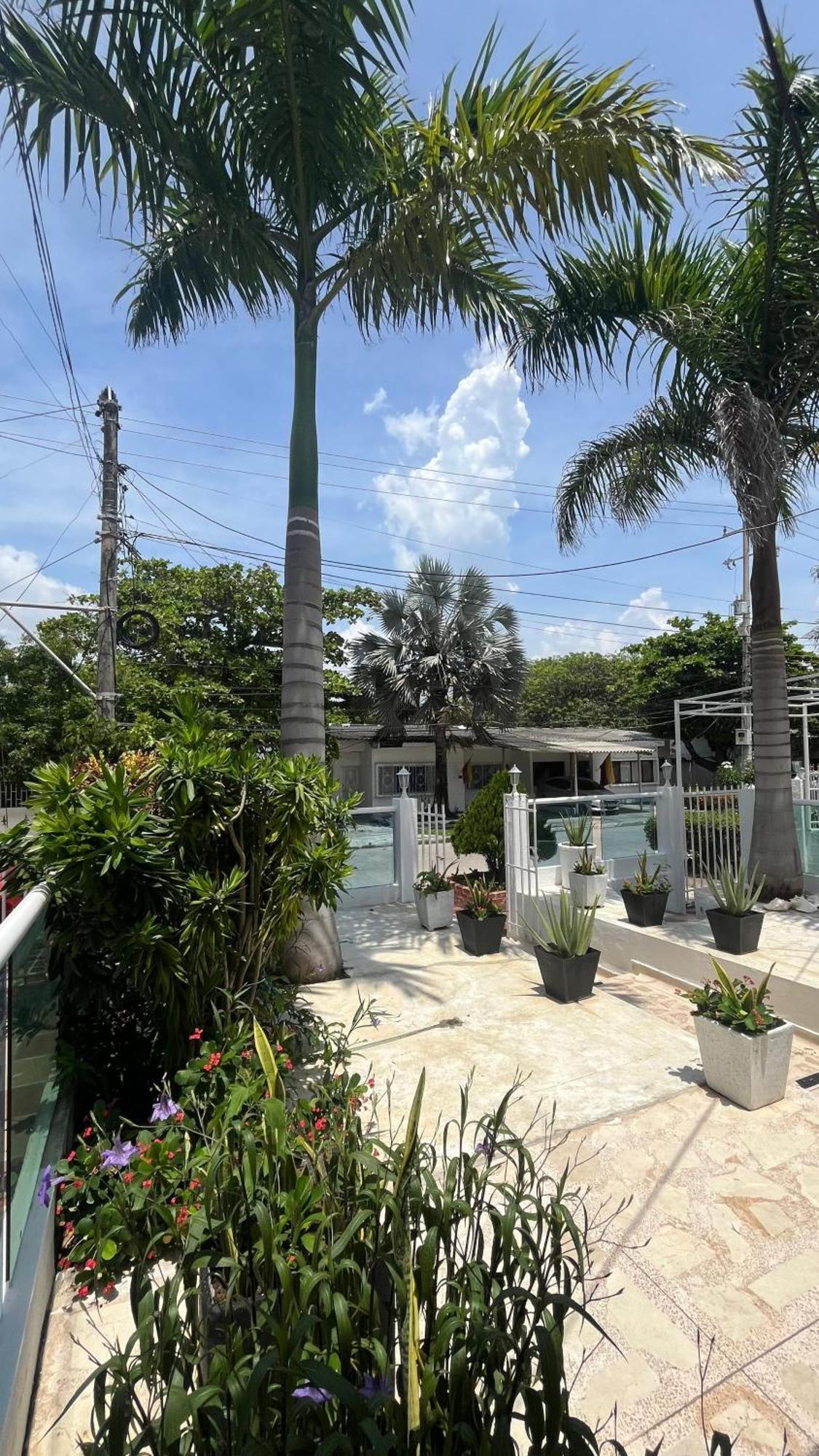 Hotel Airport Crespo Cartagena