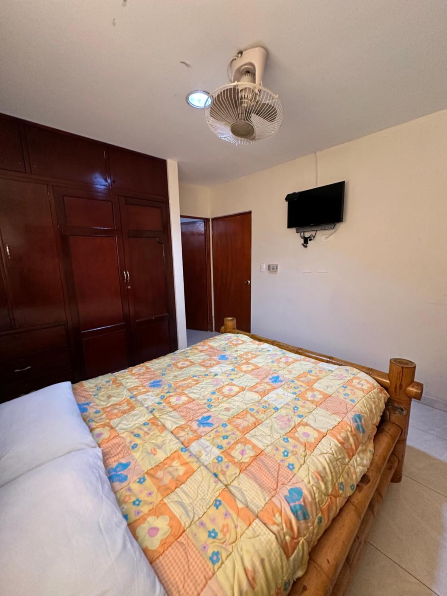 Hotel Airport Crespo